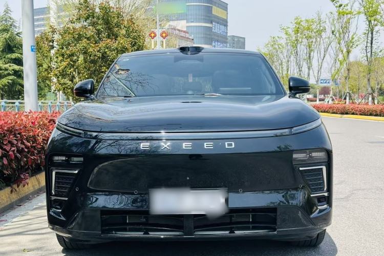 Used EXEED Star Era ET 2024 Extended-Range 240 Ultra All-Wheel Drive Exterior 2