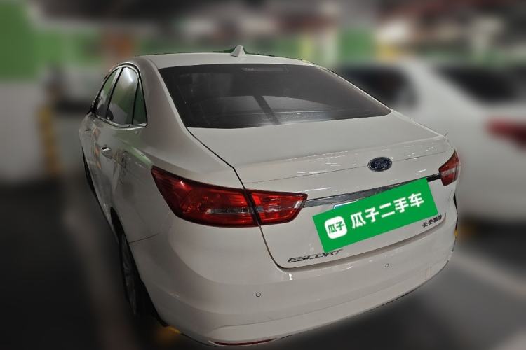 Used Ford Escort 2015 1.5L Automatic Fashion Model