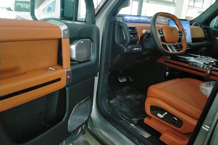 Used Jetour Zongheng G700 Trailblazer 2025 Model Xiangjing Edition 6-seater