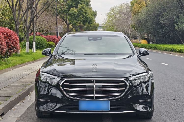 Used Mercedes-Benz E-Class 2025 E 300 L Luxury Model Exterior 2