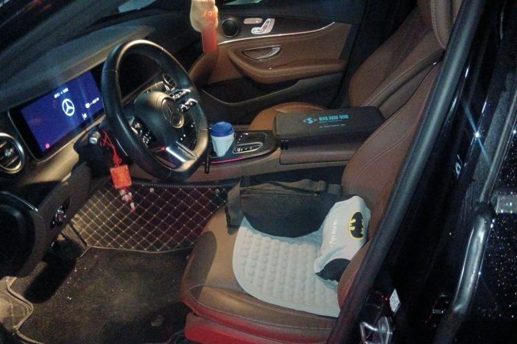 Used Mercedes-Benz E-Class New Energy 2023 E 350 e L Plug-in Hybrid Sports Sedan Left Front Seat