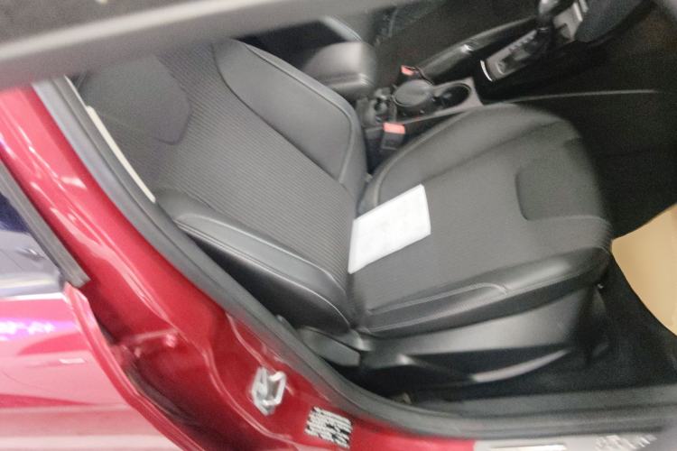 Used Ford Focus 2012 Sedan 1.6L Automatic Fashion Edition Right Front Seat