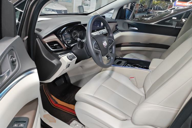 Used Buick GL8 2023 Land Executive Class Smart Enjoyment Model
