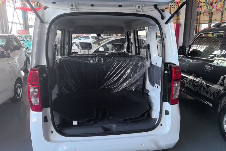 Used Wuling Zhiguang New Energy 2025 Comfort Model