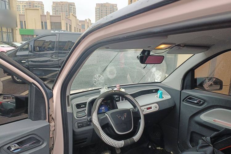 Used Wuling Hongguang MINIEV 2021 Macaron Premium Model – Lithium-NMC