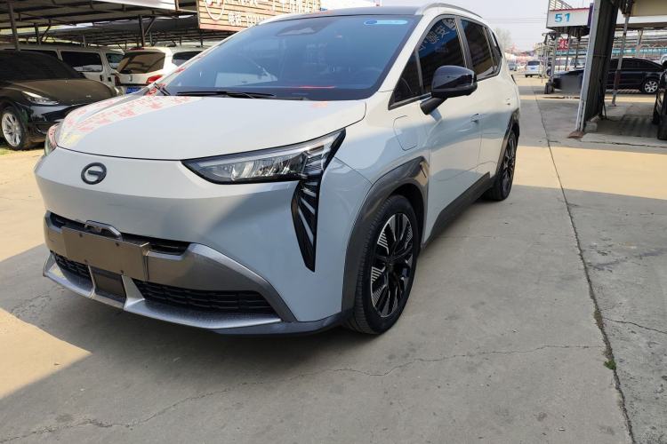 Used AION Y 2022 70 Tech Edition Lithium Iron Phosphate