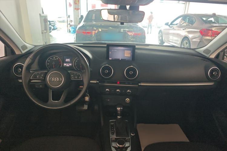 Used Audi A3 2020 Restyled Sportback 35 TFSI Entry-Level China VI Emission Standard
