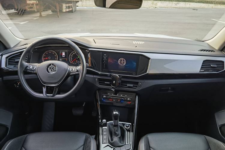 Used Volkswagen Tayron 2020 330TSI Two-Wheel Drive Luxury Smart Connectivity Version