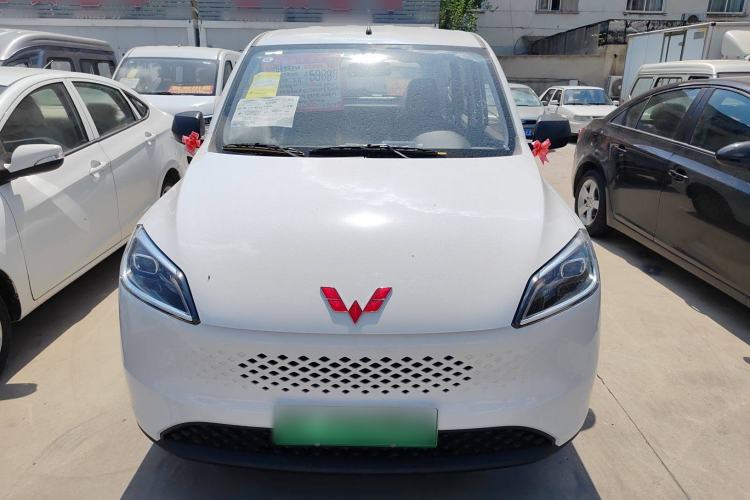 Used Wuling Hongguang New Energy 2025 Extended-Range Hybrid 50 km Standard Version
