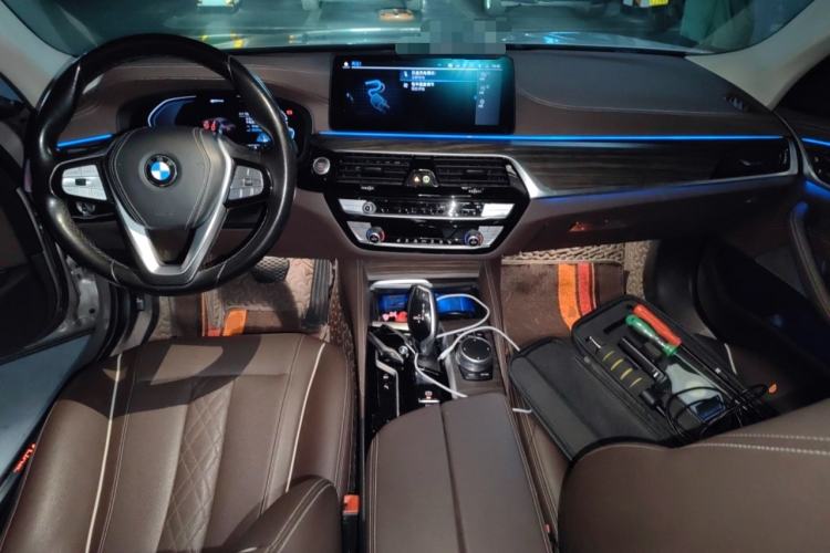 Used BMW 5 Series New Energy 2021 535Le Luxury Package
