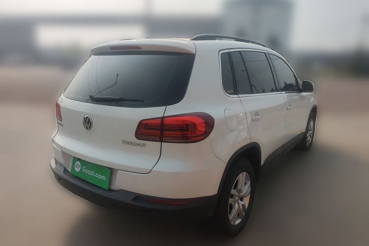 Used Volkswagen Tiguan 2015 1.8TSI Automatic Two-Wheel Drive Trend Edition Rear Right 45 Deg