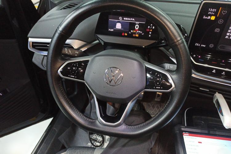 Used Volkswagen ID.4 CROZZ 2022 Long-Range PURE+ Edition