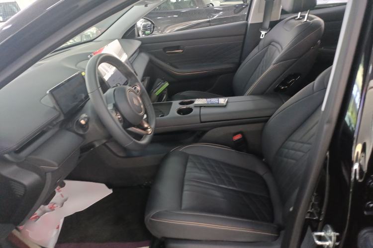 Used Baojun Enjoy 2025 Plug-in Hybrid 140km Luxury Edition Left Front Seat