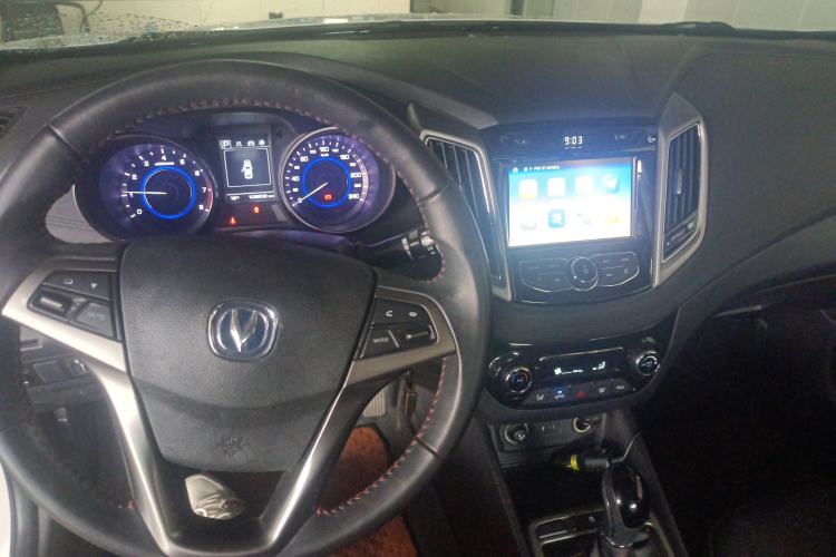 Used CHANGAN Eado 2016 1.6L Automatic Trend Model Center Console