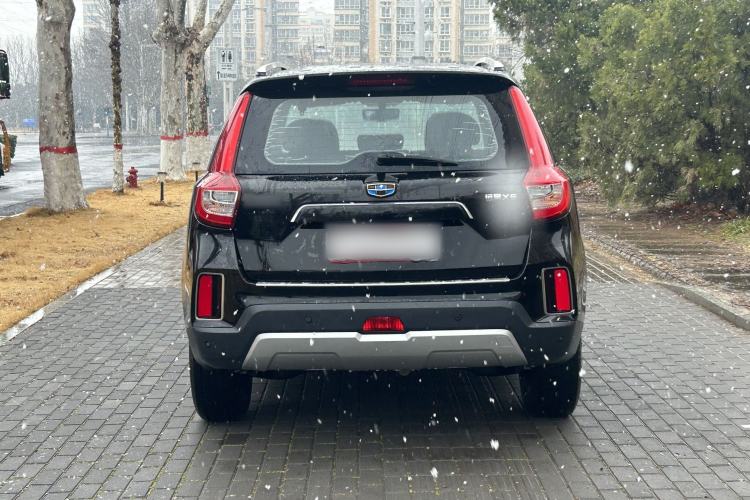 Used Geely Auto Vision X6 2016 1.3T CVT Flagship Model
