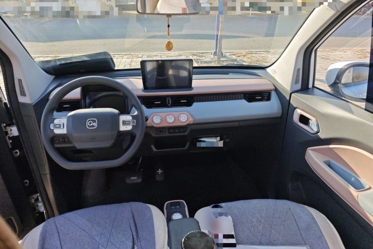 Used Chery QQ Ice Cream 2024 Edition Youth Version 205km Sundae