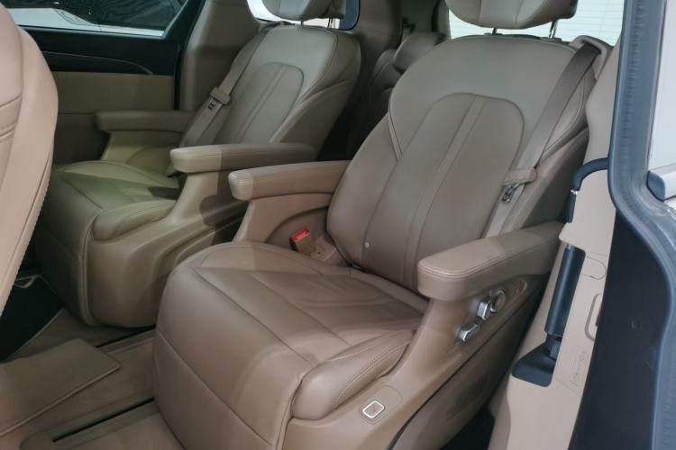 Used Buick GL8 2021 ES Land Cruiser 653T Smart Flagship Model
