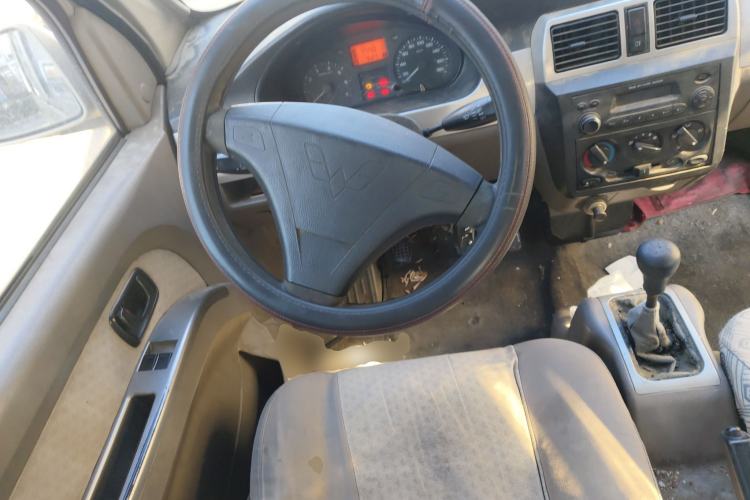 Used Wuling Rongguang 2011 1.2L Standard Version Steering Wheel