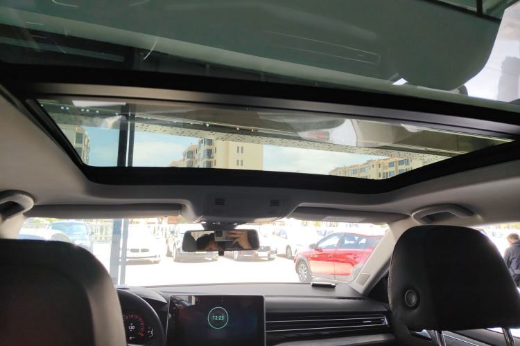 Used Volkswagen Sagitar 2025 300TSI DSG Excellence Edition Headliner