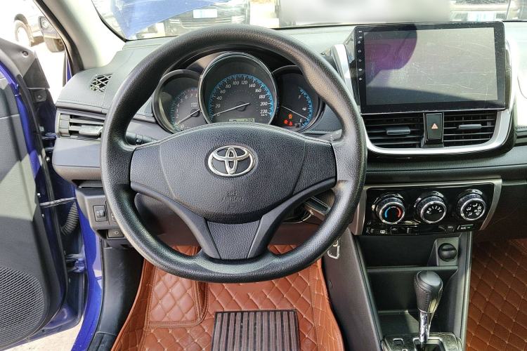 Used Toyota YARiS L Zhi Xiang 2017 1.5E CVT Dynamic Edition Steering Wheel