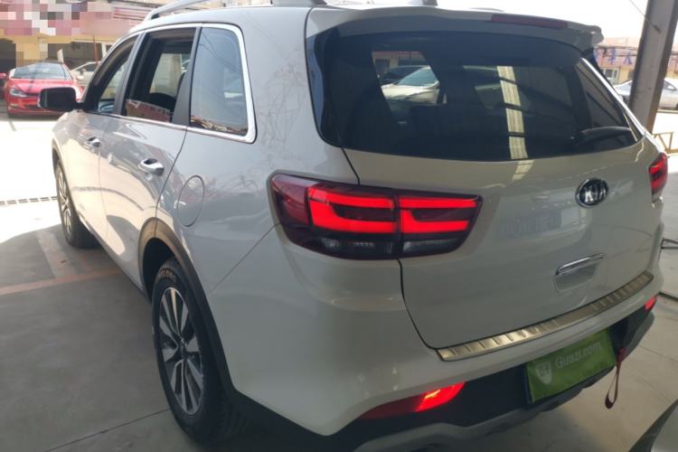 Used Kia KX7 2017 2.4L Automatic 2WD GLS 5-Seater