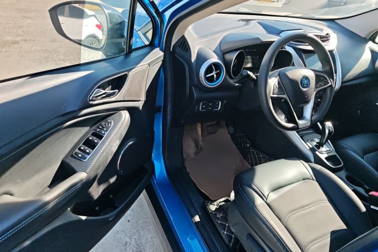 Used BYD Yuan New Energy 2019 EV360 Smart Connect Leading Model Driver Seat