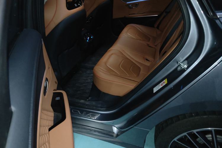 Used BYD Han 2022 DM-i 121KM Luxury Model