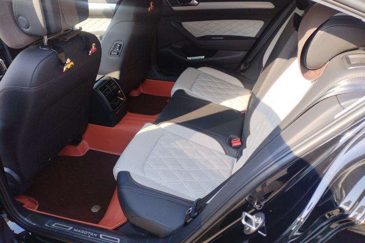 Used Volkswagen Magotan 2023 2 Million Units Commemorative Edition 330TSI DSG Luxury Version