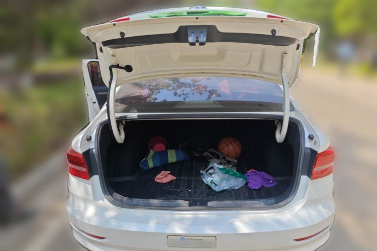 Used Volkswagen Lavida 2019 1.5L Manual Comfort Edition China VI Standard Trunk