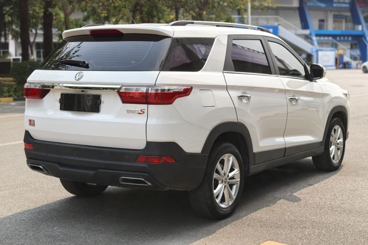 Used Dongfeng Fengon S560 2021 2.0L CVT Elite Version Exterior 4