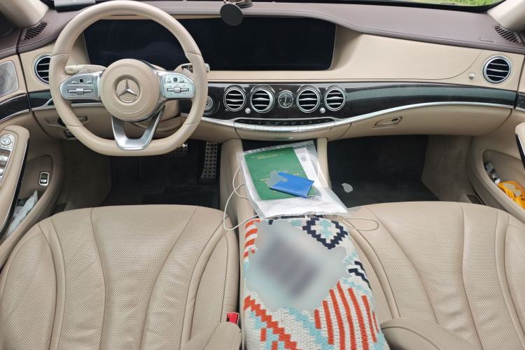 Used Mercedes-Benz S-Class 2018 S 450 L 4MATIC Center Console