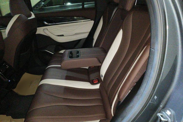 Used Geely Auto Monjaro L 2024 2.0TD High-Power Automatic Two-Wheel Drive Yunqi Version
