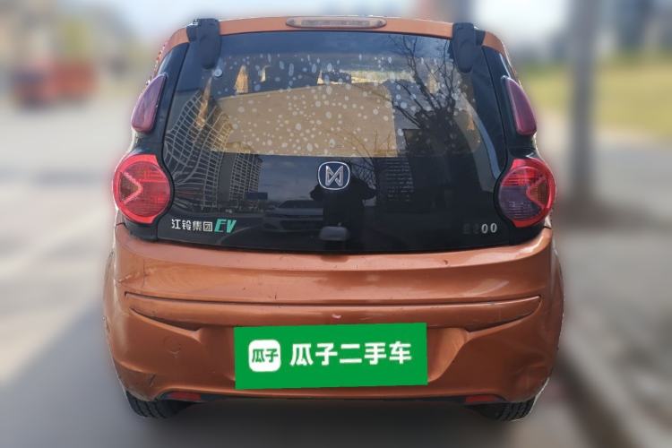 Used JMEV E200L 2016 E200 Comfort Model
