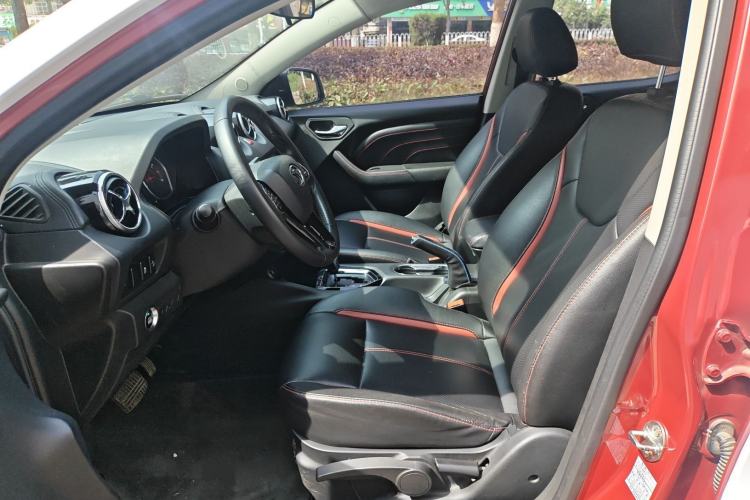 Used Soueast DX3 2016 1.5T CVT Prestige Edition Left Front Seat