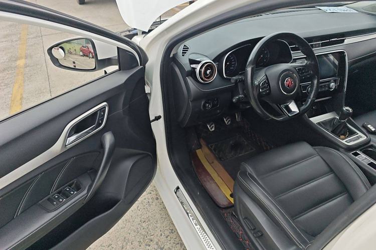 Used MG 6 2017 20T Manual Luxury Smart Connect Version China V Standard