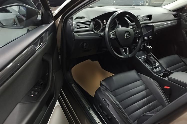 Used Skoda Superb 2018 TSI330 DSG Luxury Edition China V Standard

