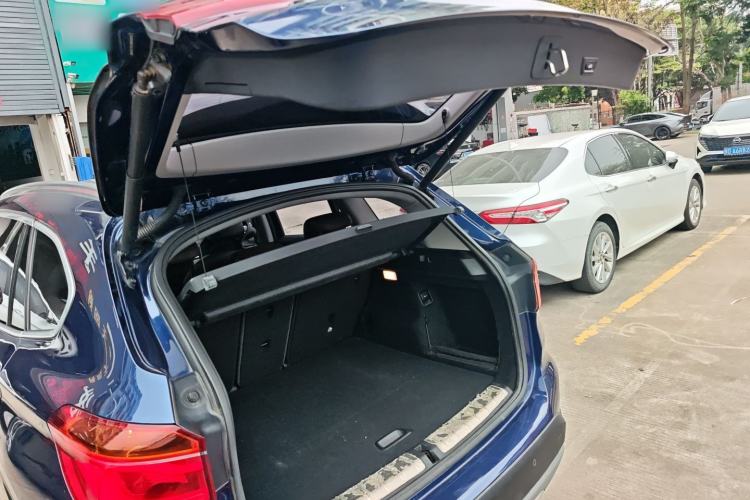 Used BMW X1 2018 sDrive18Li Luxury Model