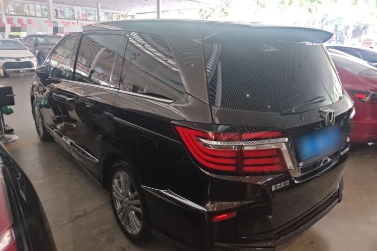 Used Honda Elysion 2016 2.4L Supreme Edition
