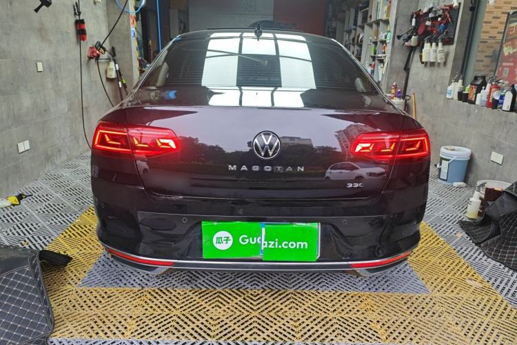 Used Volkswagen Magotan 2020 330TSI DSG Luxury Edition Rear