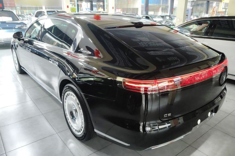 Used Hima S800 2025 Model, Range-Extended Starlight Premium Edition, 5 Seats