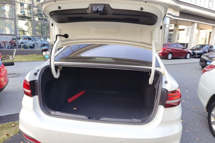 Used Volkswagen Lavida 2023 Revised 1.5L Automatic DeYi Edition