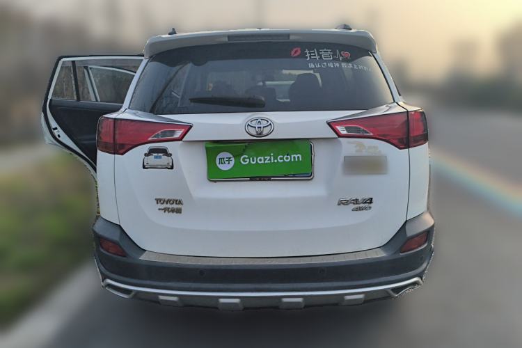 Used Toyota RAV4 2013 2.0L CVT Four-Wheel Drive New Edition