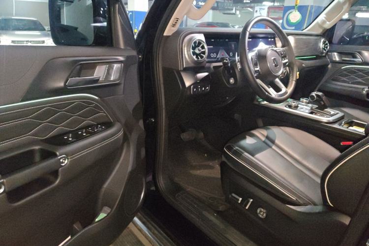 Used Tank 300 2021 City Edition 2.0T—Truly Stylish Interior 3