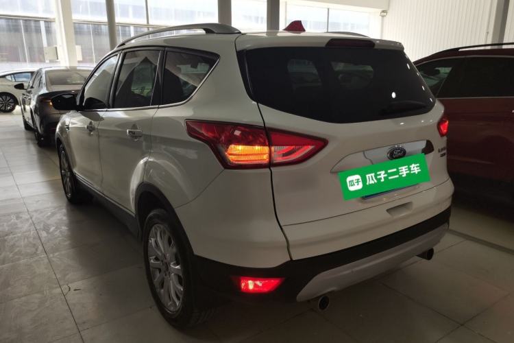 Used Ford Kuga 2015 2.0L GTDi Four-Wheel Drive Prestige Model Exterior 2
