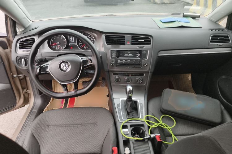 Used Volkswagen Golf 2014 1.6L Automatic Comfort Model
