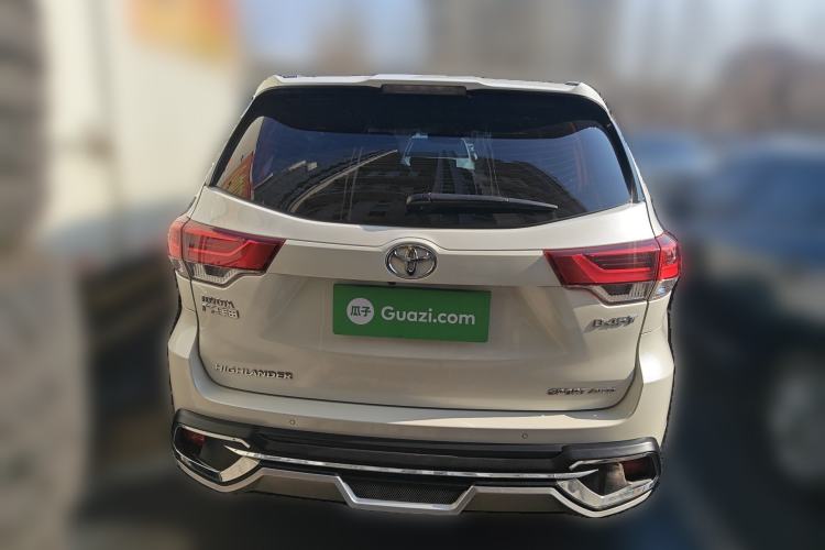 Used Toyota Highlander 2018 2.0T Four-Wheel Drive Luxury Edition 7 Seats China V Emission Standard
