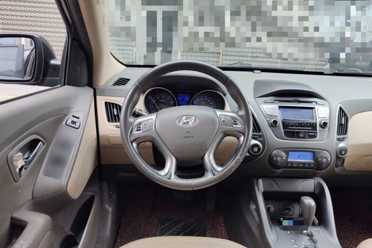 Used Hyundai ix35 2010 2.0L Automatic Two-Wheel Drive Elite Edition GLS Steering Wheel