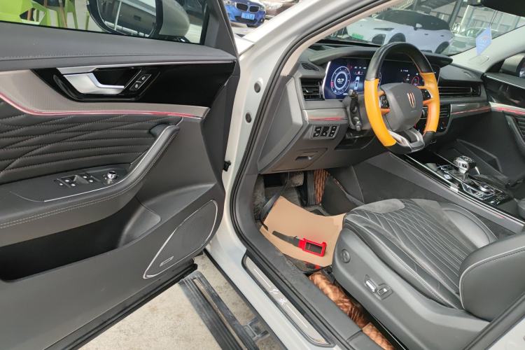 Used Hongqi HS5 2022 Facelifted Version 2.0T Smart Connect Flagship All-Wheel-Drive Edition Driver Seat