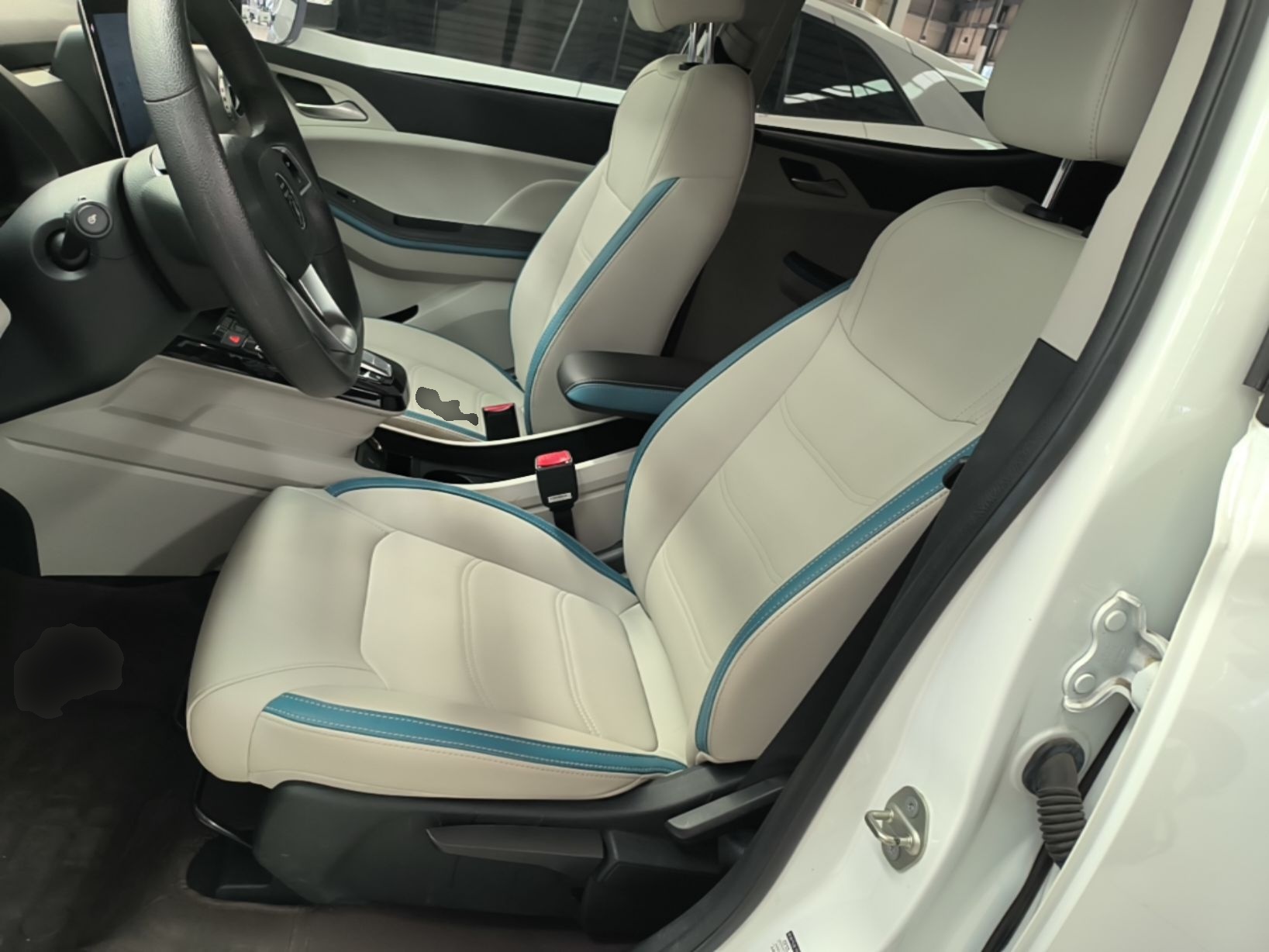 BYD Yuan Pro 2023 401KM Luxury Version — снимка 17