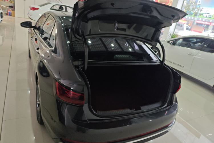 Used Volkswagen Sagitar 2023 300TSI DSG Excellence Edition